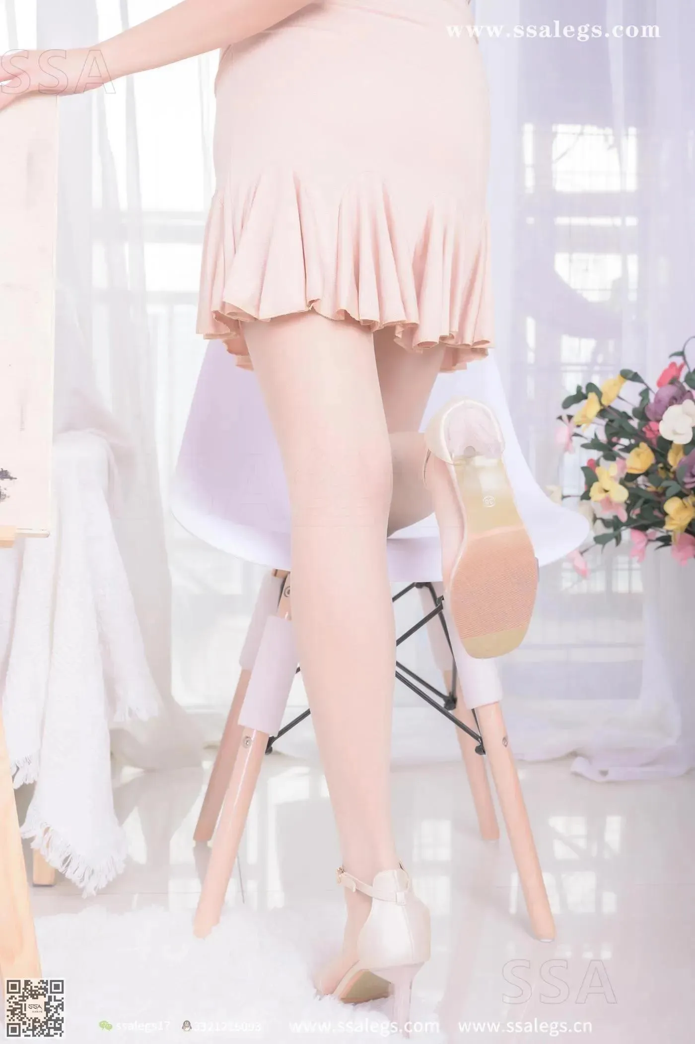[SSA丝社]超清写真 NO.340 素素画师少女的透明高跟鞋肉丝袜(上) [67P]插图3